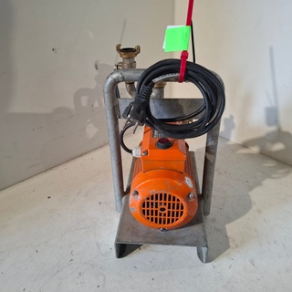 Brandstofpomp 230V voor brandstoftank ~ Calpeda, CAM60E, bouwjaar 2015