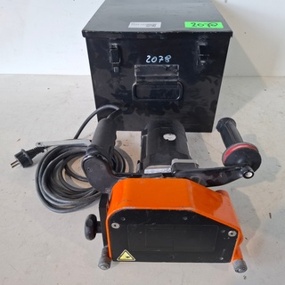 Sleuvenzaagmachine 230 v ~ MTD, SD1500, bouwjaar 2021