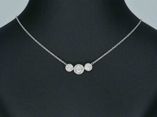 Witgouden ketting met briljant geslepen diamanten