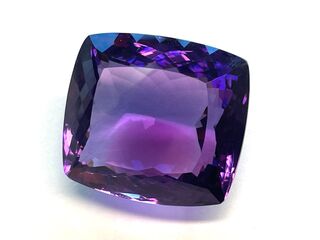 Amethist – Bijzonder grote Amethist van 50.11 carat