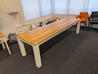 Houten kantinetafel