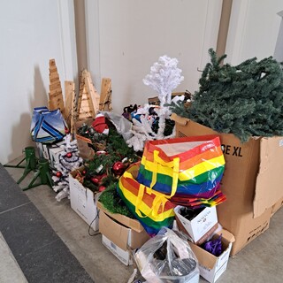 Diverse kerst- en feestspullen