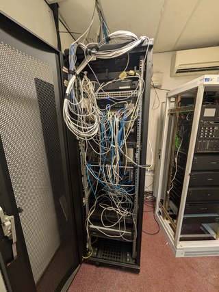 Patchkast met luchtkoeling en inhoud Digitus