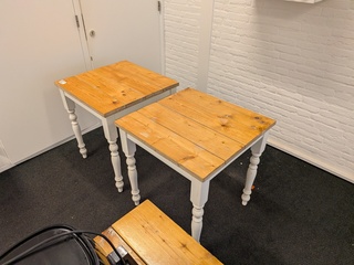 2x Houten kantinetafel