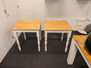 2x Houten kantinetafel