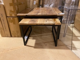 Set van 2 salontafels DKW