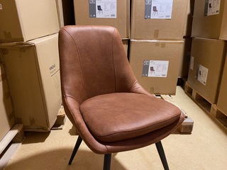 Set van 6 eetkamerstoelen, cognac