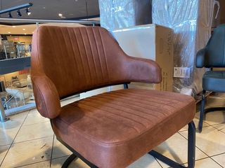 Fauteuil, cognac