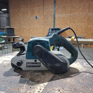 Bandschuurmachine Makita, 9403, bouwjaar 2019