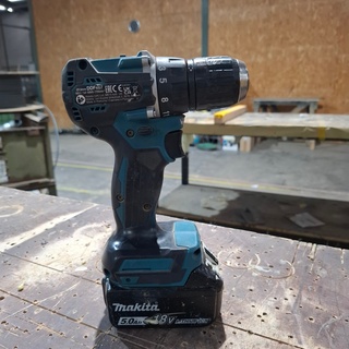 2x Accu boormachine   Makita, 1x DDF487, bouwjaar 2020 en 2025