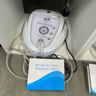 2x Diamant microdermabrasie machine