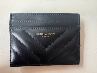 9122-16, Saint Laurent, Kaarthouder, Zwart