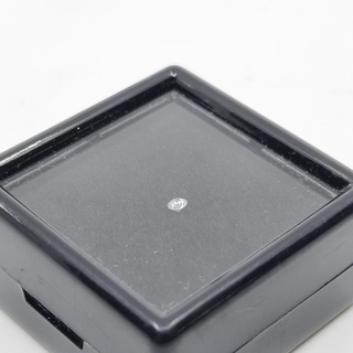 Briljant geslepen diamant, ca. 0,03 karaats