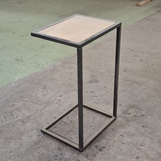 Bijzettafel