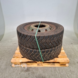 2x Vrachtwagenband op velg, Continental, Conti CrossTrack HD3