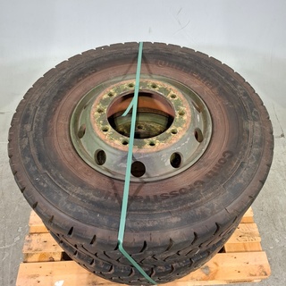 2x Vrachtwagenband op velg, Continental, Conti CrossTrack HD3