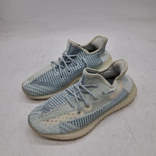 Paar sneakers, maat 43 1/3, Yeezy, Boost 350 EG7491