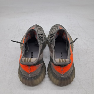Paar sneakers, maat 43 1/3, Yeezy, Boost 350 BB1826