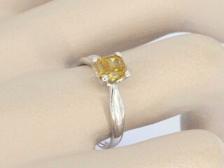Gouden solitair ring met diamant