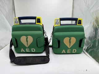 2x AED, Cardiac Science / AIVIA, Powerheart AED G3