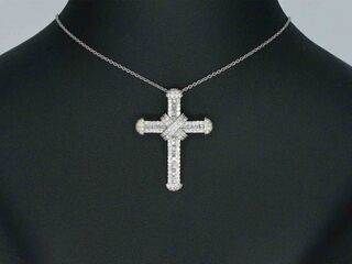 Witgouden kruishanger met diamanten, excl. ketting