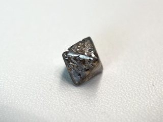 Diamant – 4.01 carat carat natuurlijke ruwe diamant – oktaeder vorm