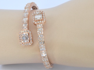 Rosegouden armband met diamanten