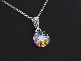 Witgouden hanger met diamanten en saffieren, excl. ketting