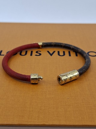 Daily Confidential Bracelet, Louis Vuitton, Armband, Bruin, Goud, Rood