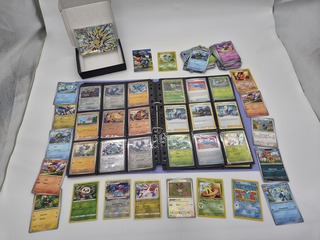 Pokémon kaartencollectie – verzamelmap met sets en losse kaarten (o.a.