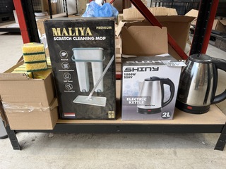 Partij w.o. waterkoker, cleaning mop W.o. Shiny, Maliya