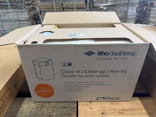 Itho Daalderop Close-in 10 liter Hotfill elektrische keukenboiler 500