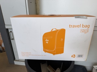 14x Partij diversen w.o. luchtbed, travel bag, bloempot W.o. Zigi, Int