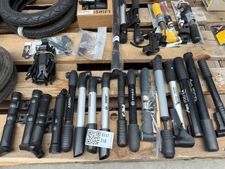 50x Racefiets onderdelen en accessoires W.o. Michelin, Batavus