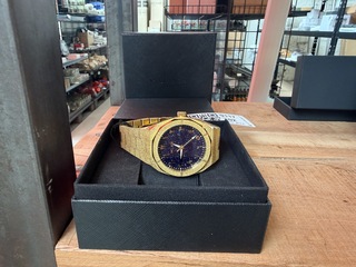 Horloge Paul Rich PR88