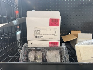 Partij schakelmateriaal