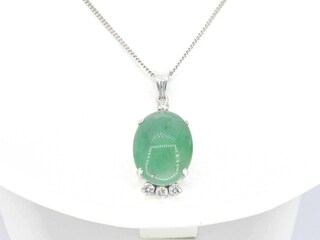 Witgouden hanger met diamant en jade, excl. ketting