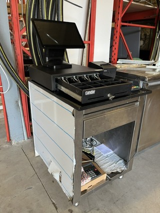 POS-kassasysteem met RVS kassameubel