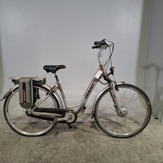 Elektrische damesfiets, Giant, Twist