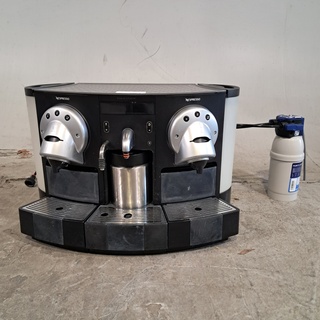 Koffiezetapparaat, Nespresso, 702/CS220