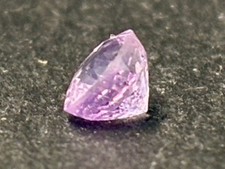 Saffier – 0.56 carat natuurlijke roze saffier