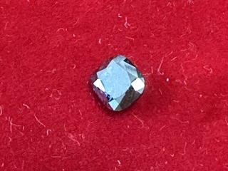Diamant – 2.21 carat natuurlijke zwarte diamant in kussen vorm (gecert