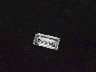 Diamant – 0.23 carat natuurlijke baguette geslepen diamant (gecertific
