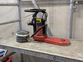 Kanten schuurmachine FG, Taifun 310/330, bouwjaar 2011