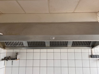 Professionele keuken afzuiger + installatie, Hakvort