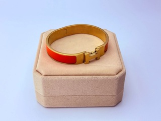 Goldplated armband met cloisonné/emaille – Inclusief sieradendoos