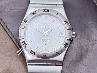 Omega Constellation Perpetual Calendar Herenhorloge