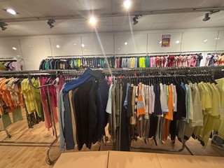 Ca. 349x Jassen, polo’s en pyjama’s, Moodstreet, Vingino, Cyell, maat