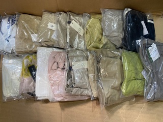 Ca. 38x Damesmode, Pomandère, Raffaello Rossu, Paul Smith, XS-XXXXL