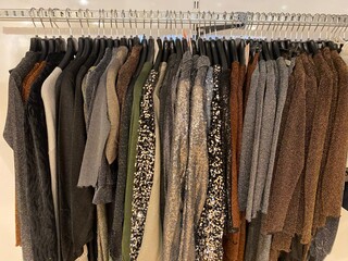 Ca. 224x Shirts, zwembroeken en jassen, Only, Jack & Jones, Like Flo,